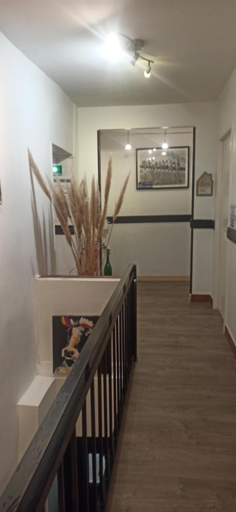 Hotel De La Place Loyettes Dış mekan fotoğraf