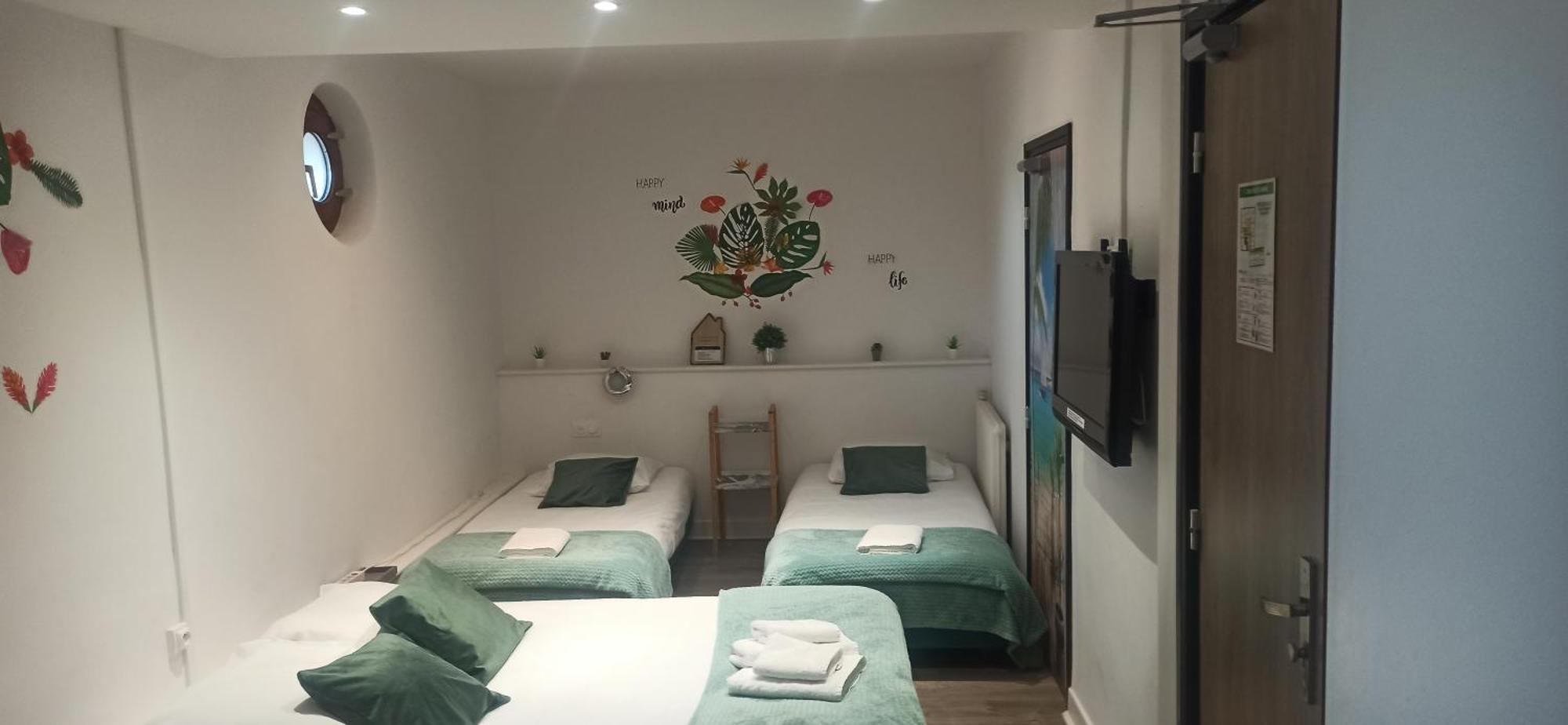 Hotel De La Place Loyettes Dış mekan fotoğraf